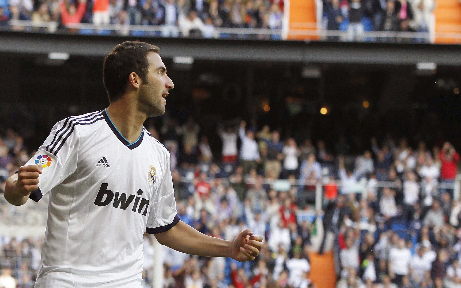 MVP榜第五!詹皇绝杀者成NBA最大奇迹,岂止1亿合同,他真值3个亿,詹皇最后时刻收比赛